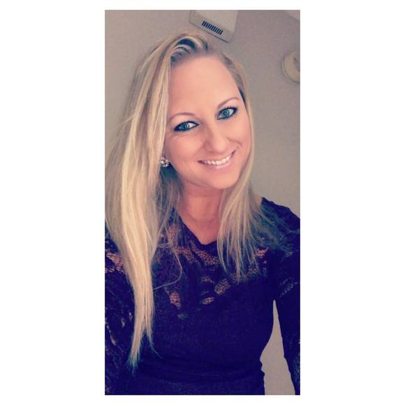 Meet your Posher, Krystal - Picture 1 of 1